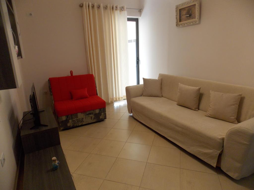 Amber Apartments ซารานเดอ ภายนอก รูปภาพ